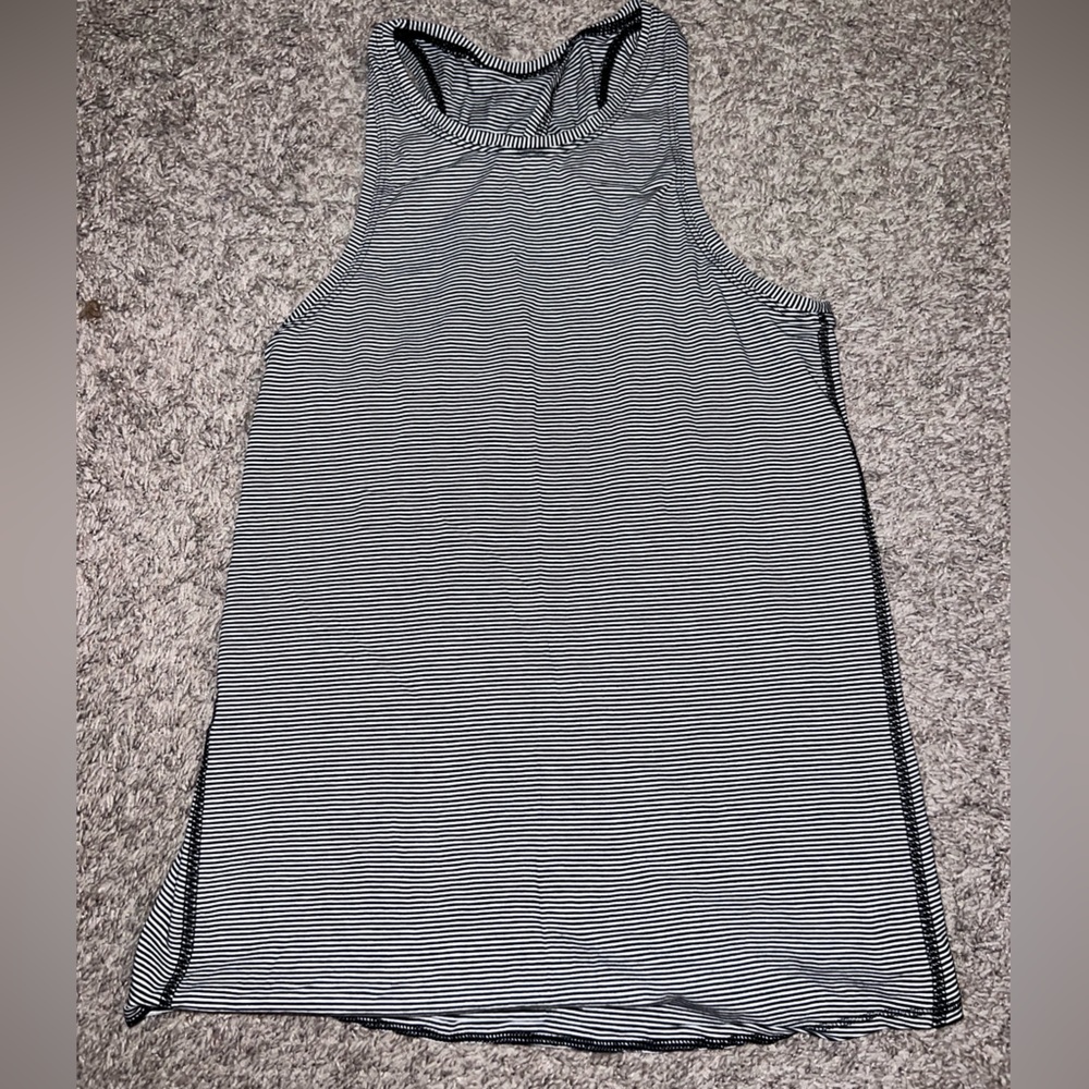 Lululemon All Tied Up Tank size 4 Tonka Stripe Black White